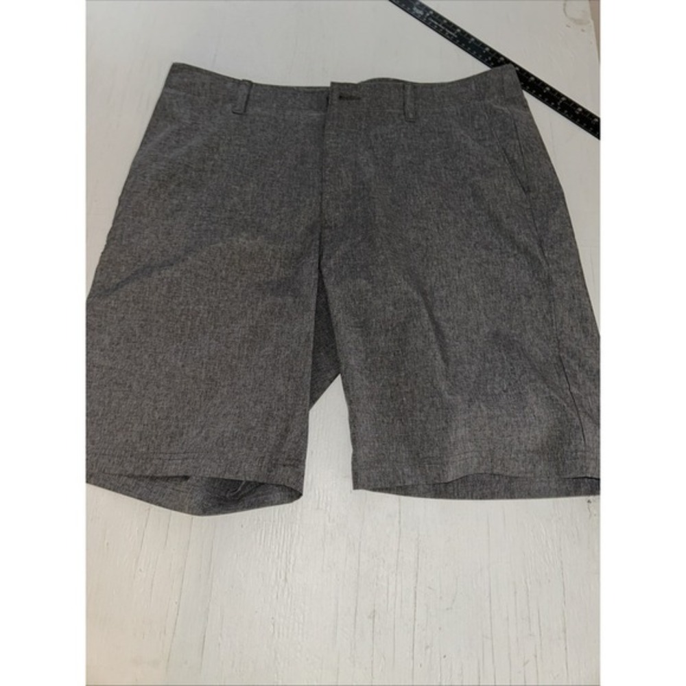 PGA Tour Mens Black Shorts Size 36 Waist - Picture 3 of 5